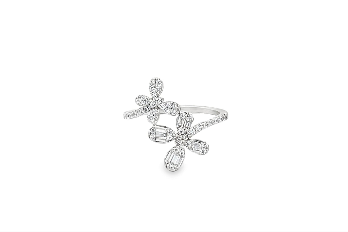 Elegant Blooming Flower Ring