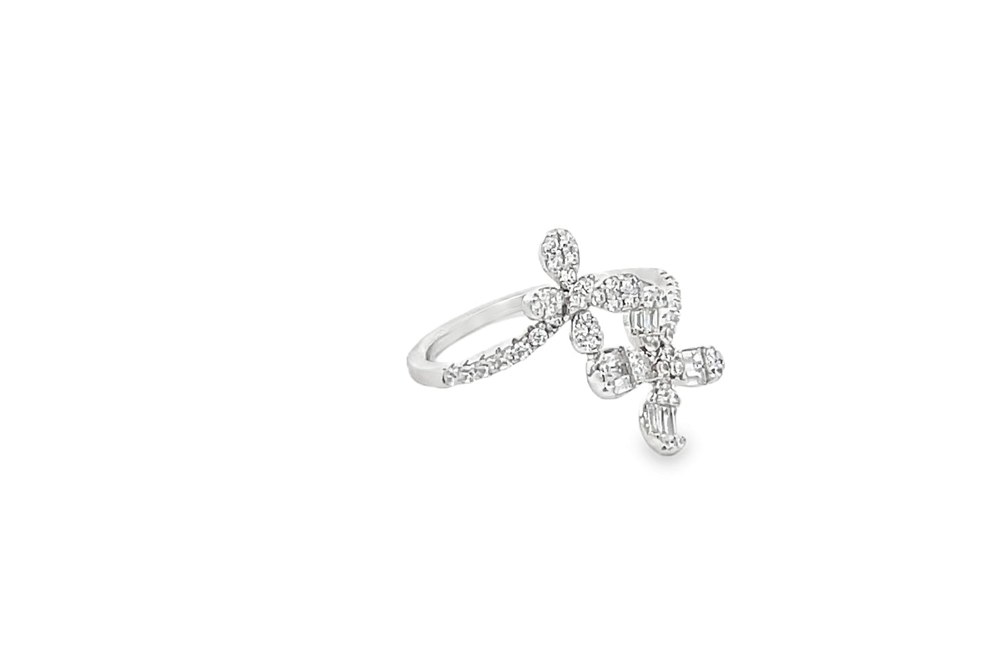Elegant Blooming Flower Ring