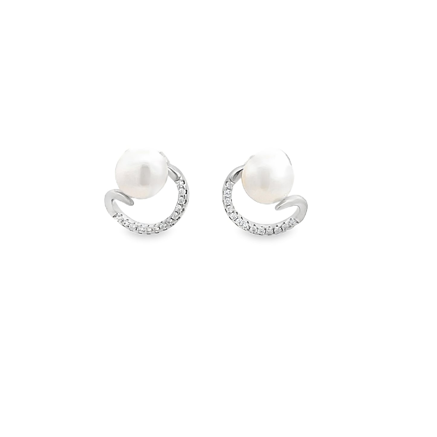 Elegant Pearl and Silver Earrings