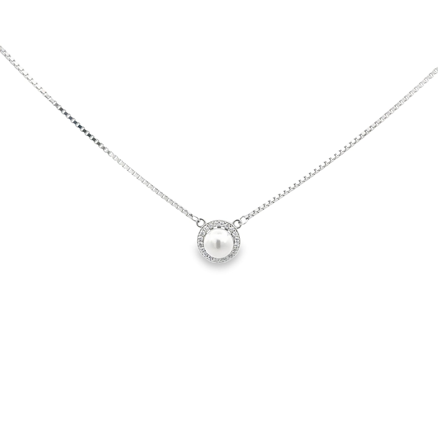 Elegant Silver Pendant Necklace