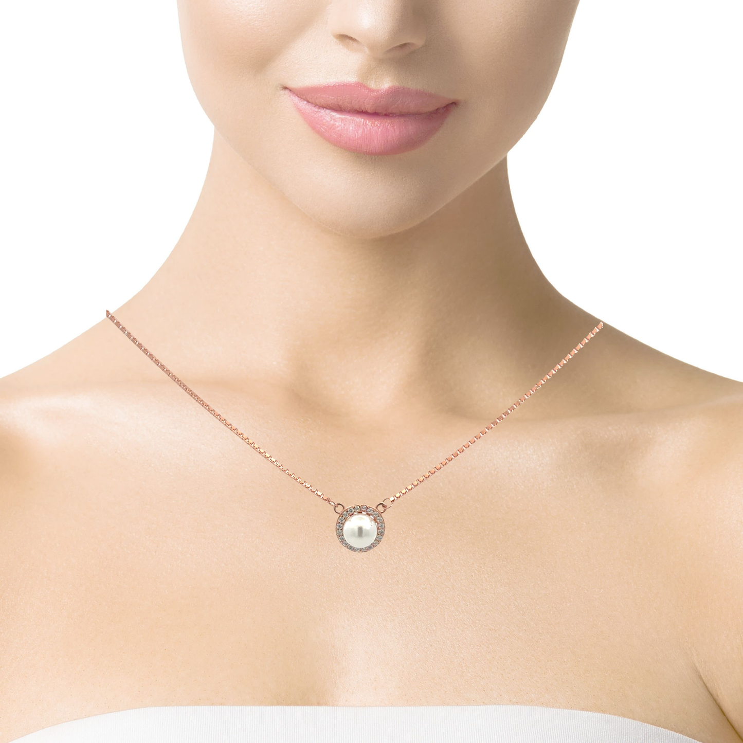 Elegant Pearl Pendant Necklace