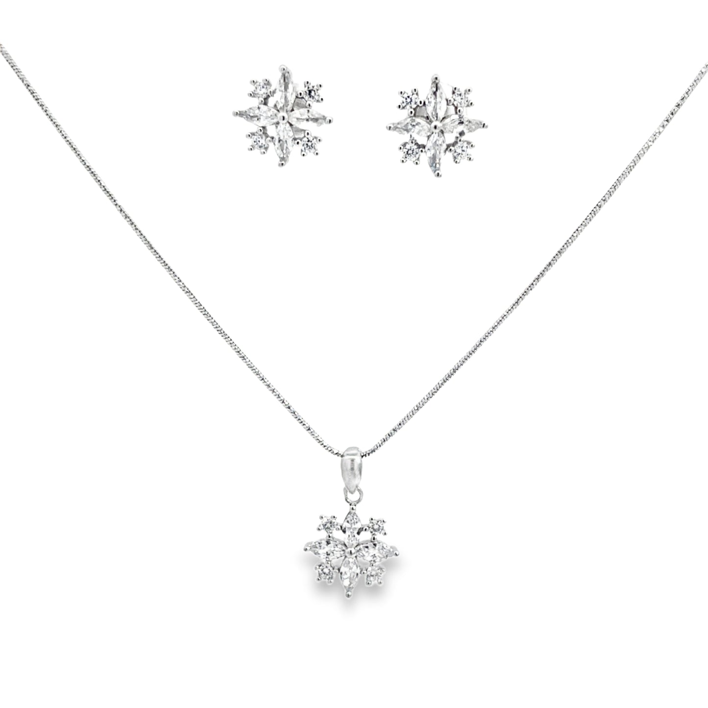 Elegant Silver Jewelry Set