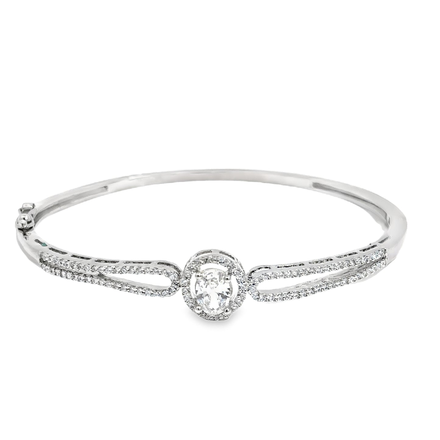 Elegant Silver Bracelet with Sparkling Gem