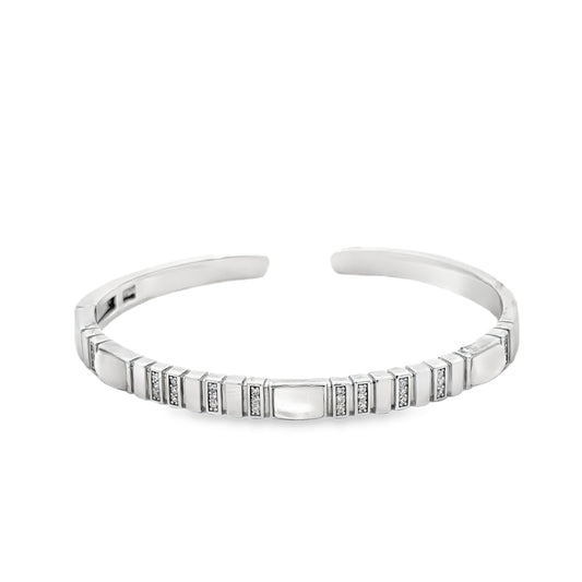 Elegant Silver Cuff Bracelet