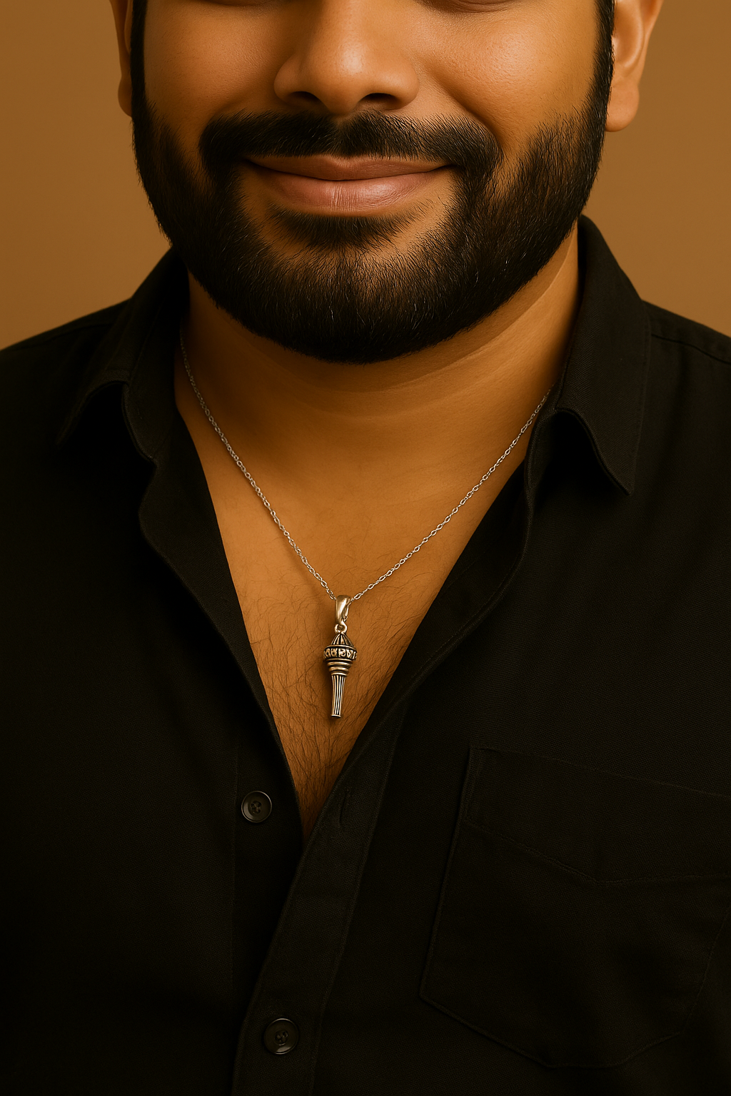 Elegant Silver Pendant Necklace